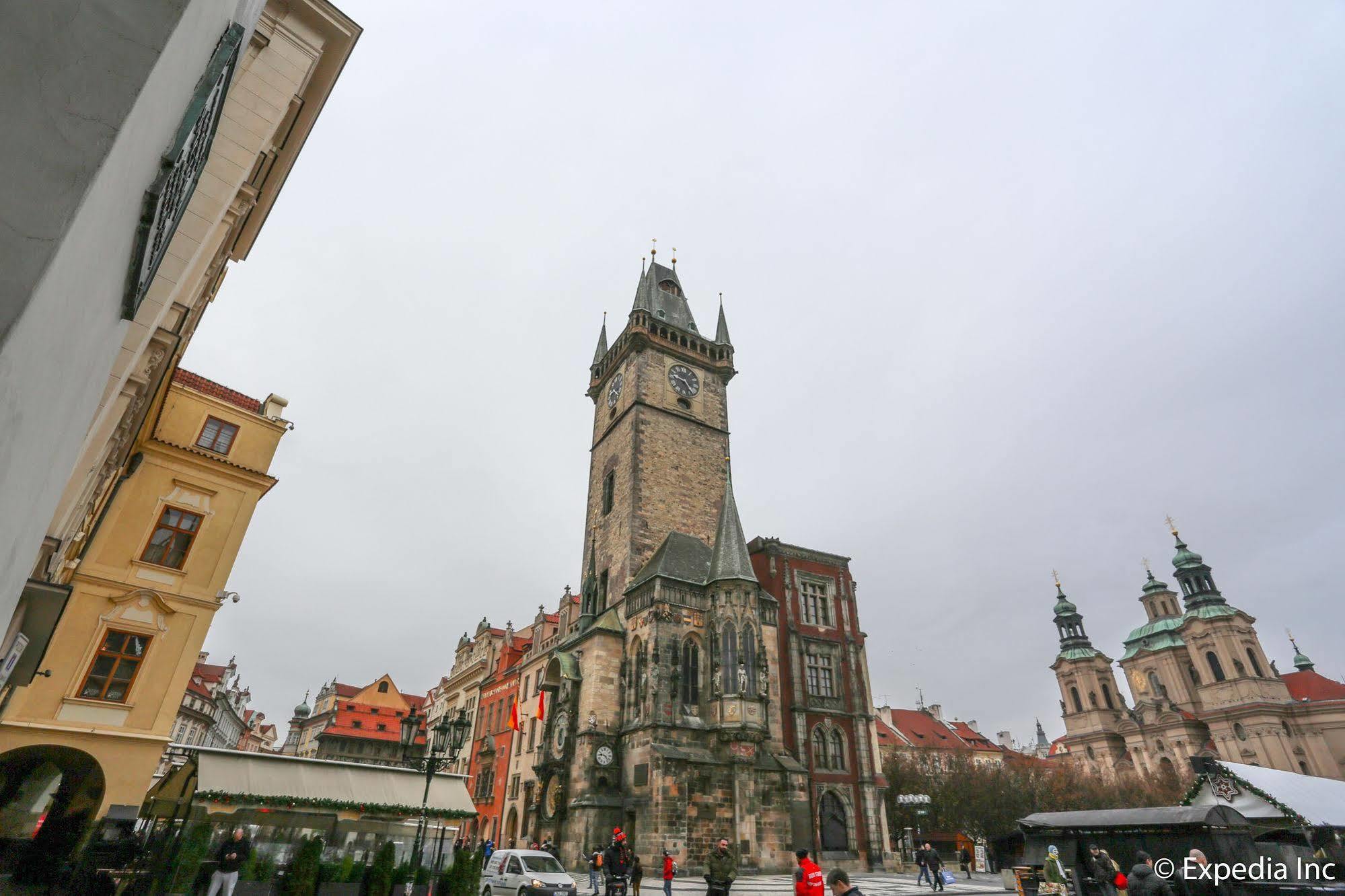 Old Town Square Residence By Emblem Praha Bagian luar foto